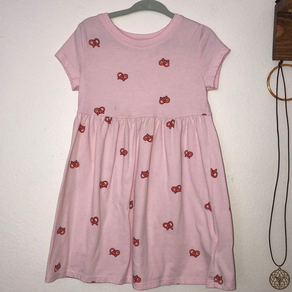 Old Navy pretzel dress